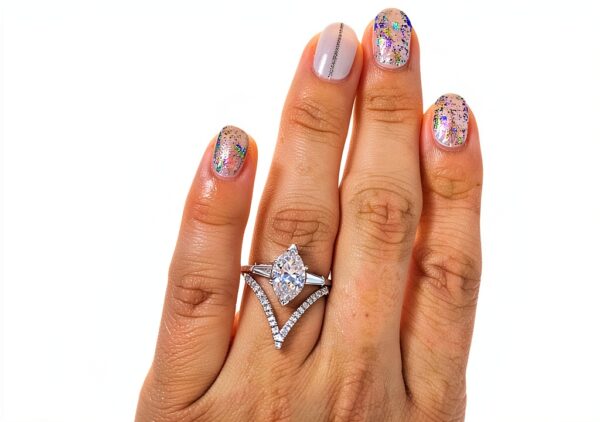 Bague femme zircone cubique design triangle élégant anneau-0